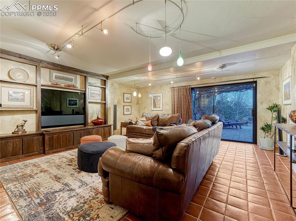 535 Dittmer Avenue Pueblo CO 81005