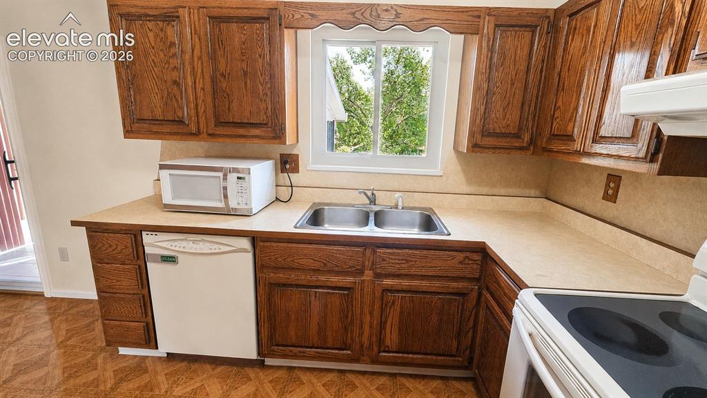 818 Cardinal Street Colorado Springs CO 80911