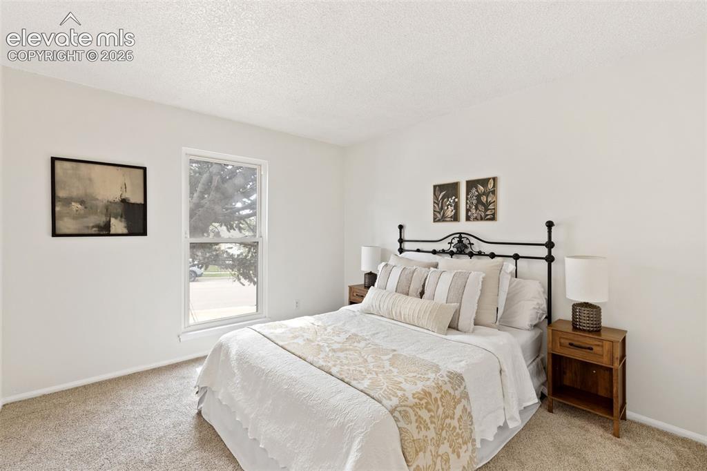 28 Frost Lane Colorado Springs CO 80916