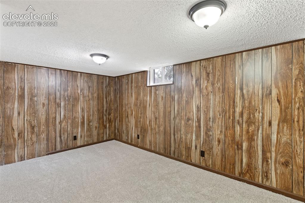 28 Frost Lane Colorado Springs CO 80916