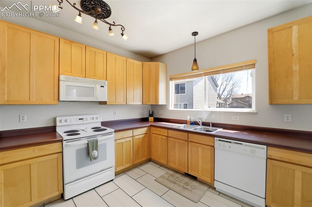4691 Canyon Wren Lane Colorado Springs CO 80916