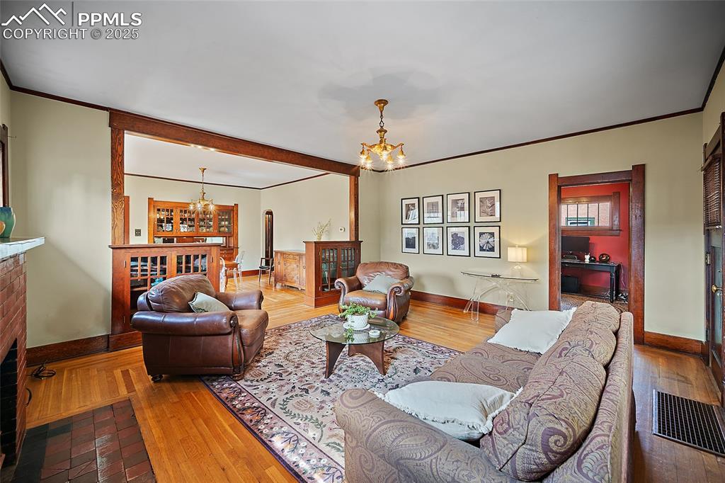 1823 W Pikes Peak Avenue Colorado Springs CO 80904