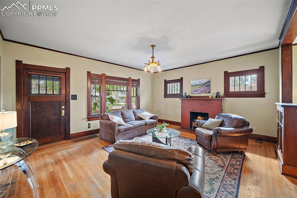 1823 W Pikes Peak Avenue Colorado Springs CO 80904