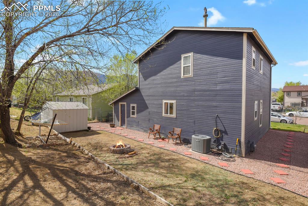 1925 Swearinger Drive Colorado Springs CO 80906