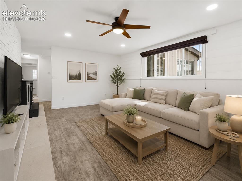 1069 Meadow Lane Pueblo CO 81006