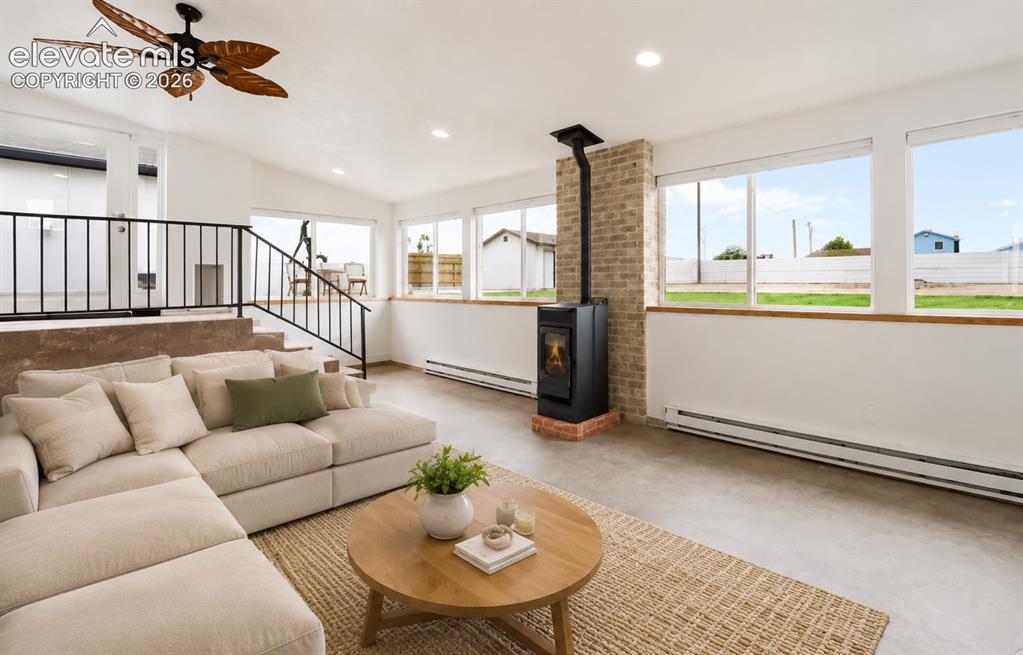 1069 Meadow Lane Pueblo CO 81006