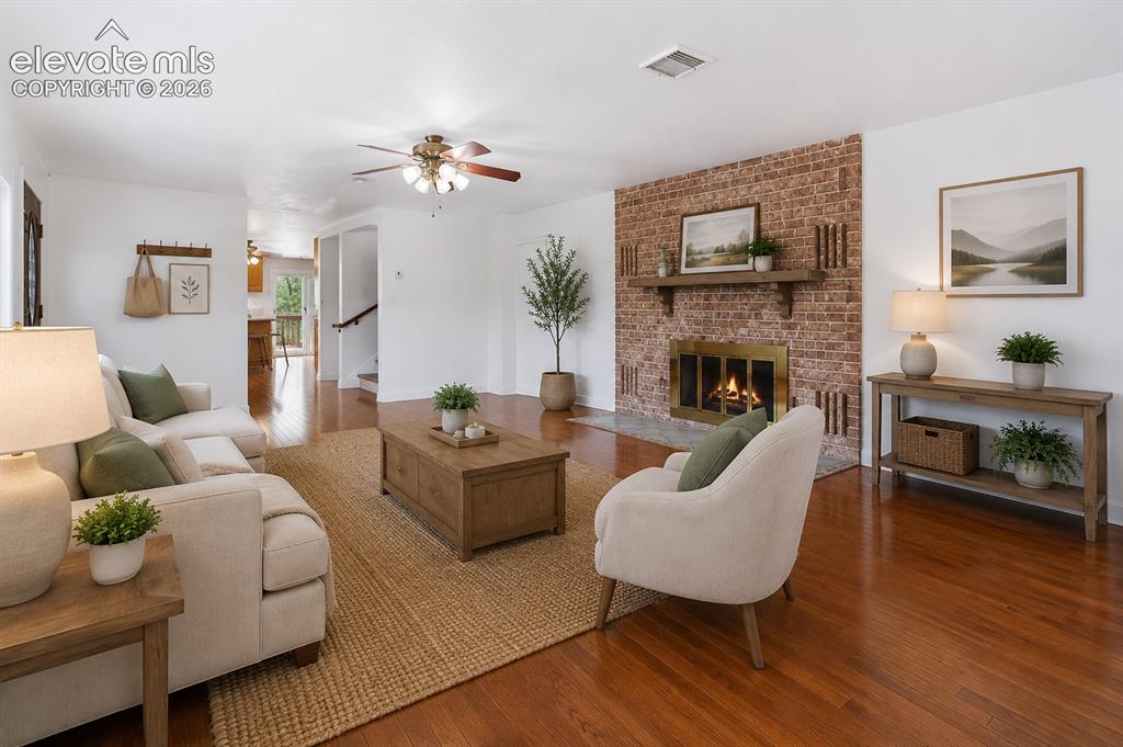 1069 Meadow Lane Pueblo CO 81006