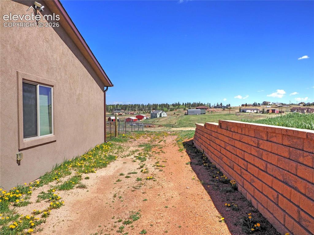 83 Ridge Point Circle Divide CO 80814