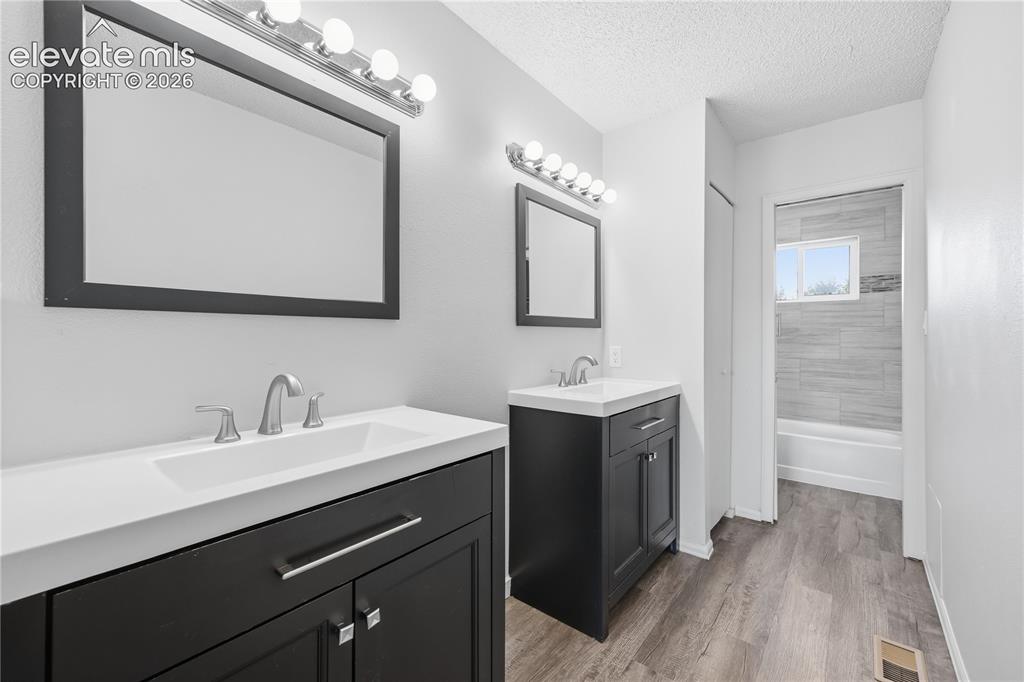 4571 Sunnyhill Drive Colorado Springs CO 80916