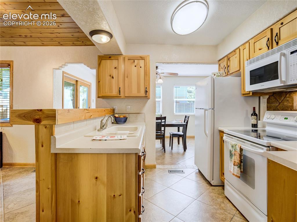 5915 Pemberton Way Colorado Springs CO 80919