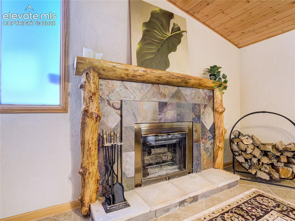 5915 Pemberton Way Colorado Springs CO 80919