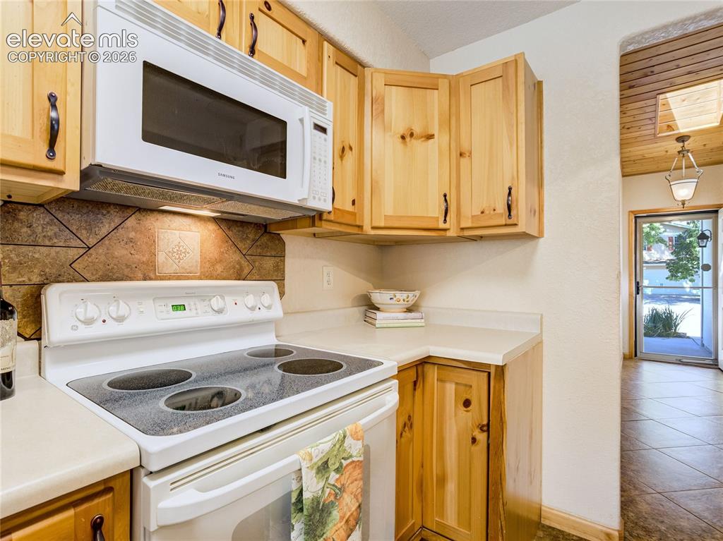 5915 Pemberton Way Colorado Springs CO 80919