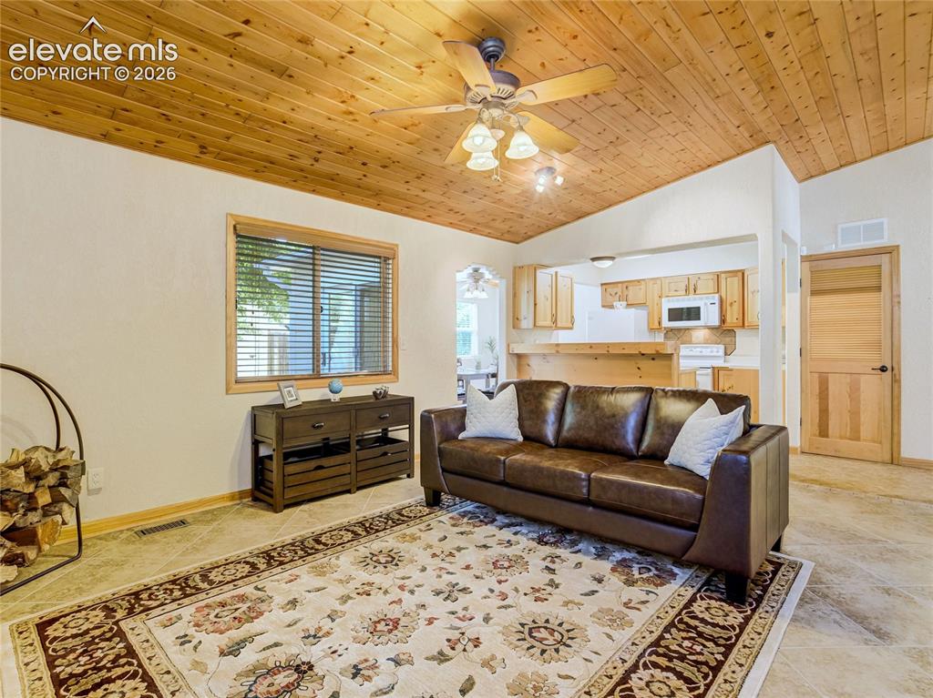 5915 Pemberton Way Colorado Springs CO 80919