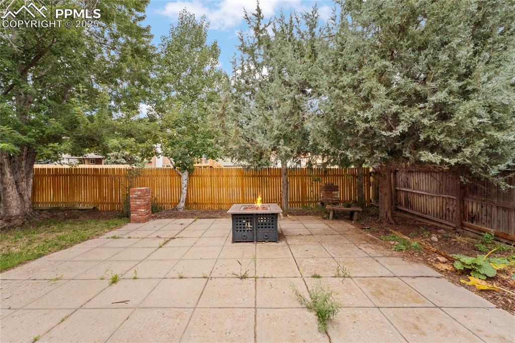 5807 Chokecherry Drive Colorado Springs CO 80919