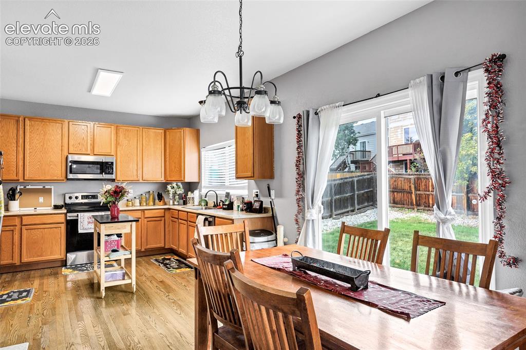 4262 Knollvale Drive Colorado Springs CO 80922