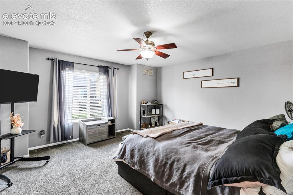 4262 Knollvale Drive Colorado Springs CO 80922