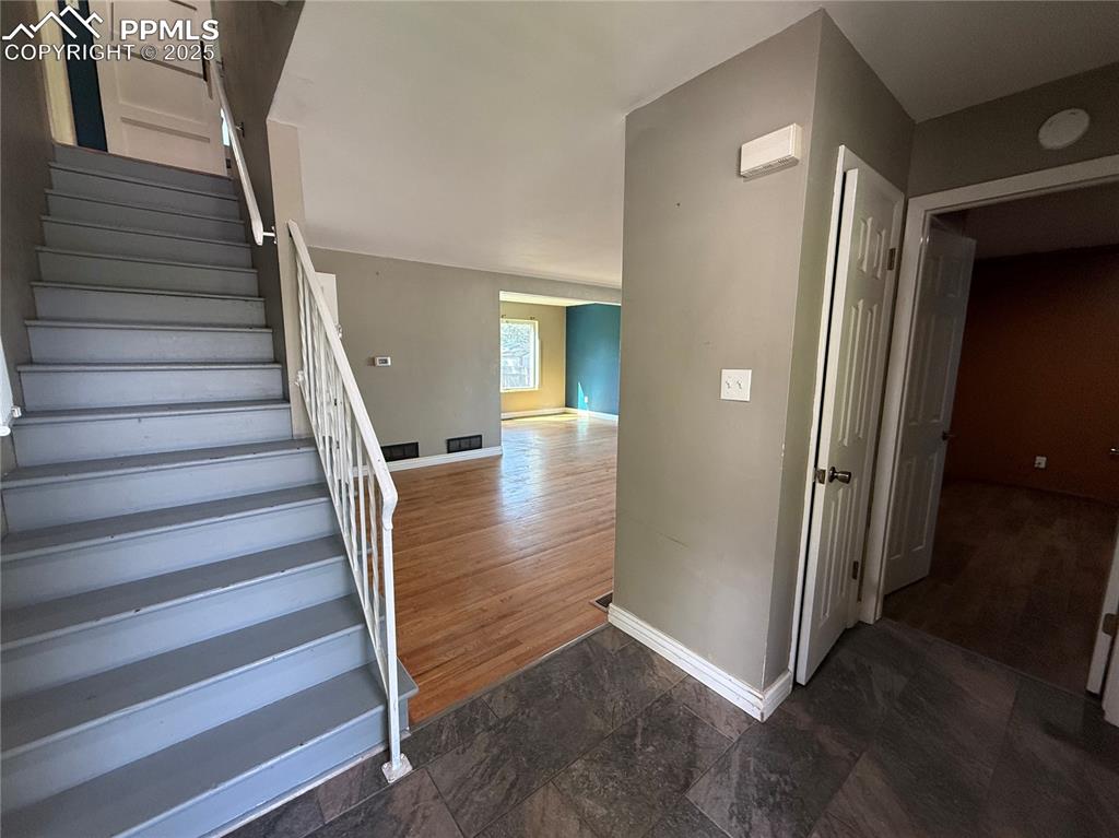 251 Fay Drive Colorado Springs CO 80911