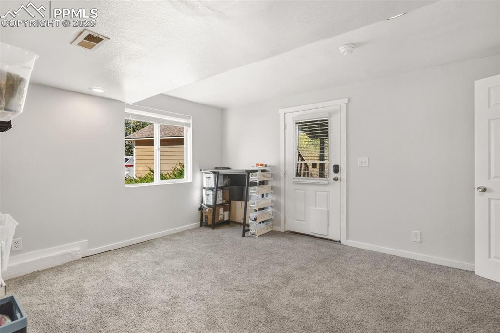 5006 Dovetail Lane Colorado Springs CO 80916