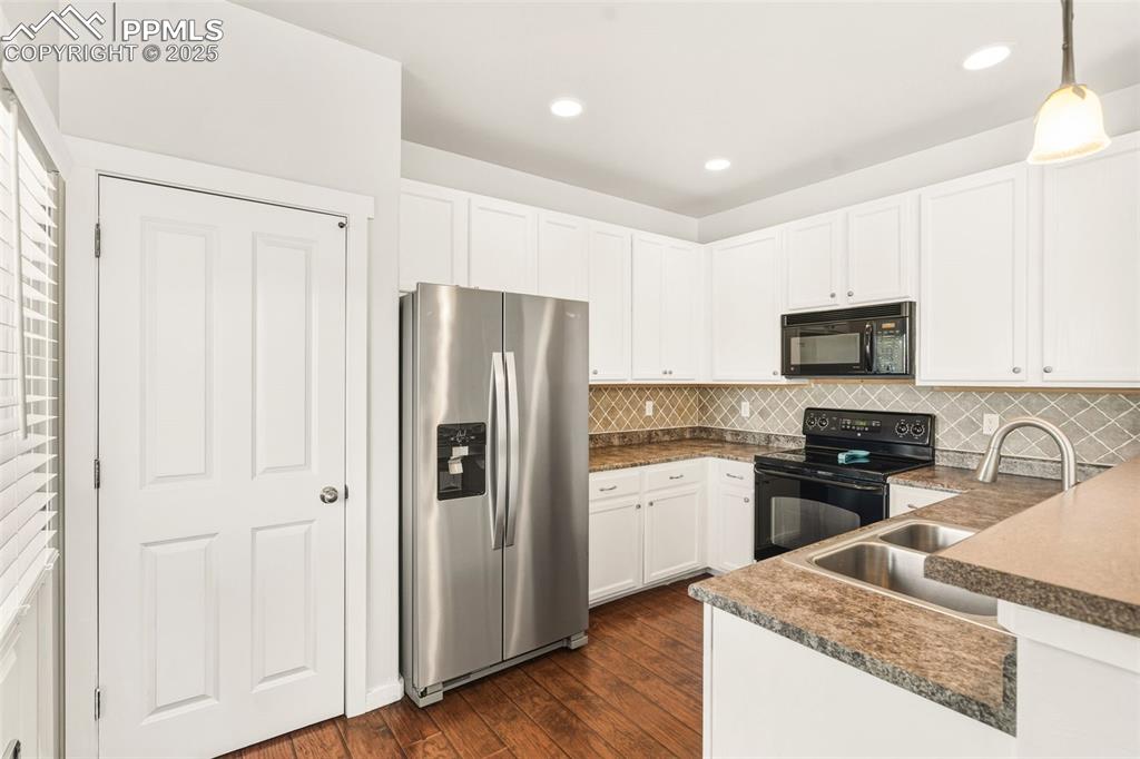 5006 Dovetail Lane Colorado Springs CO 80916