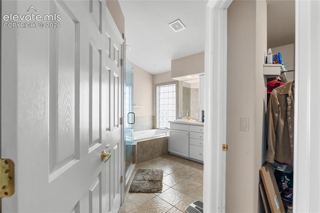 8353 Twinberry Point Colorado Springs CO 80920