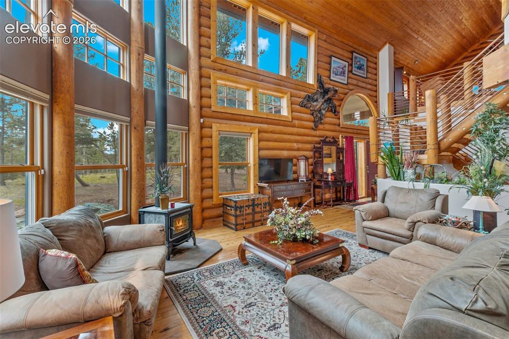 9 Arapahoe Street Woodland Park CO 80863