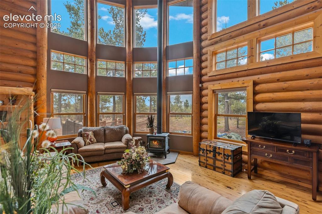 9 Arapahoe Street Woodland Park CO 80863