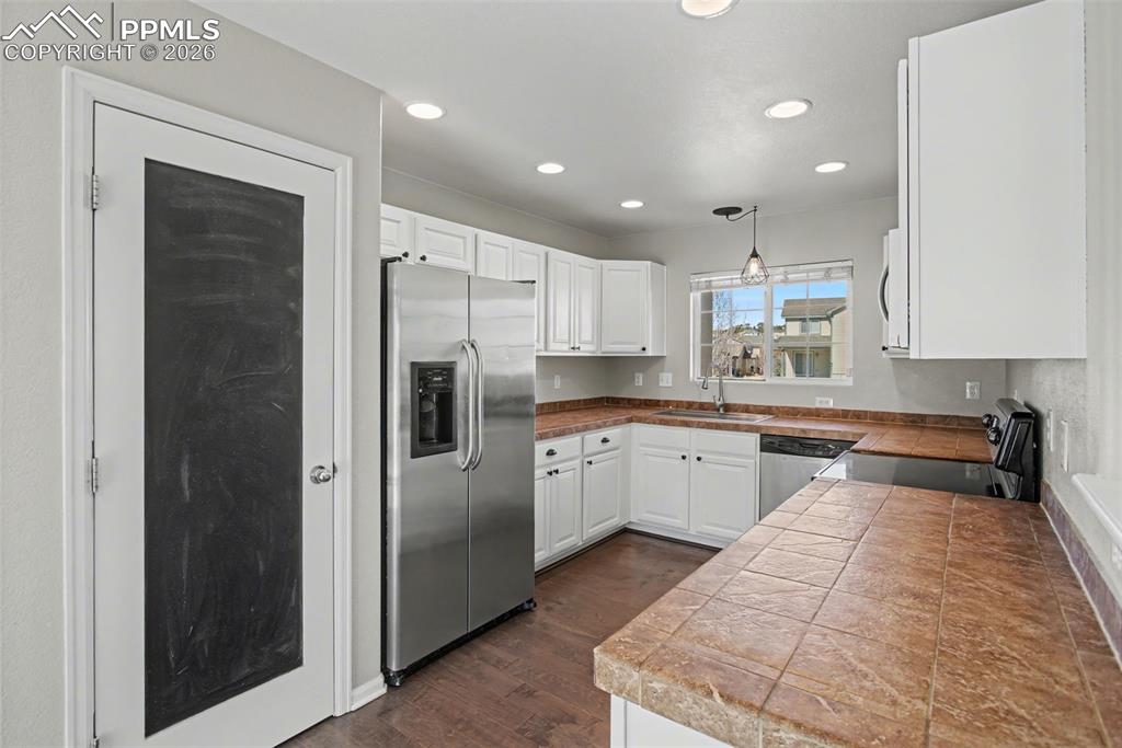 2143 Shady Aspen Drive Colorado Springs CO 80921