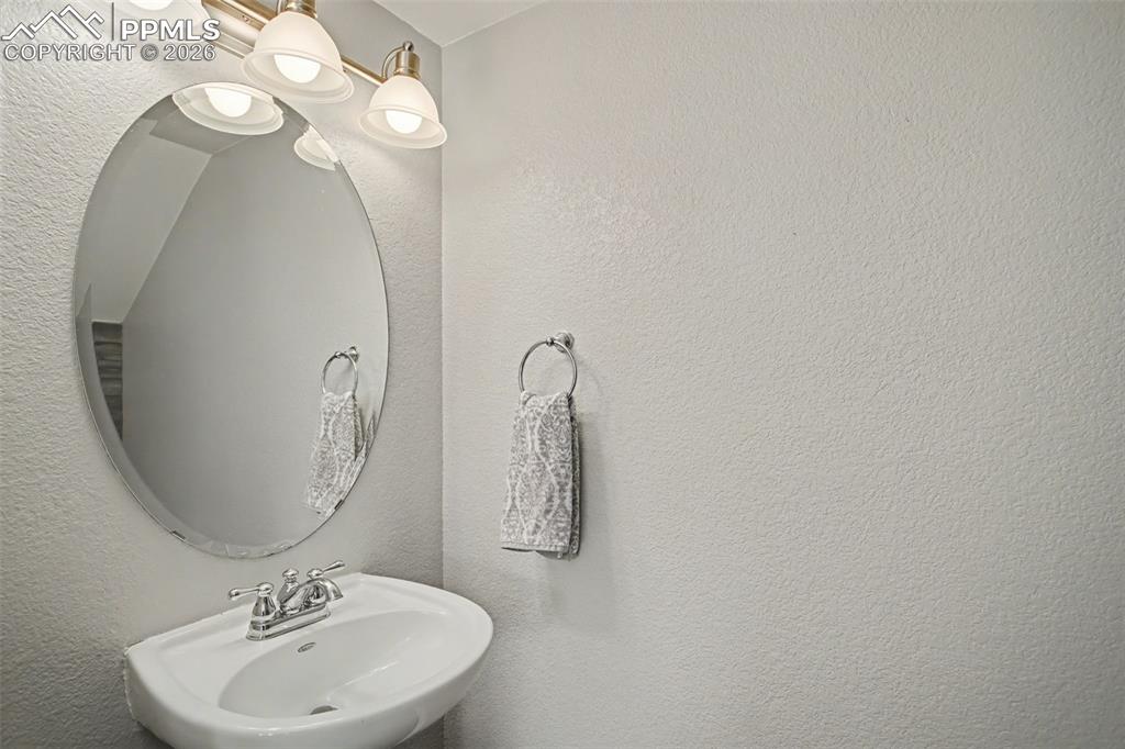 2143 Shady Aspen Drive Colorado Springs CO 80921