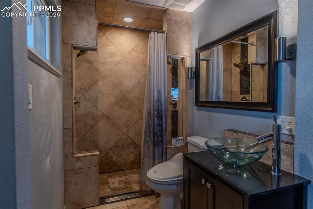 816 S Circle Drive Colorado Springs CO 80910