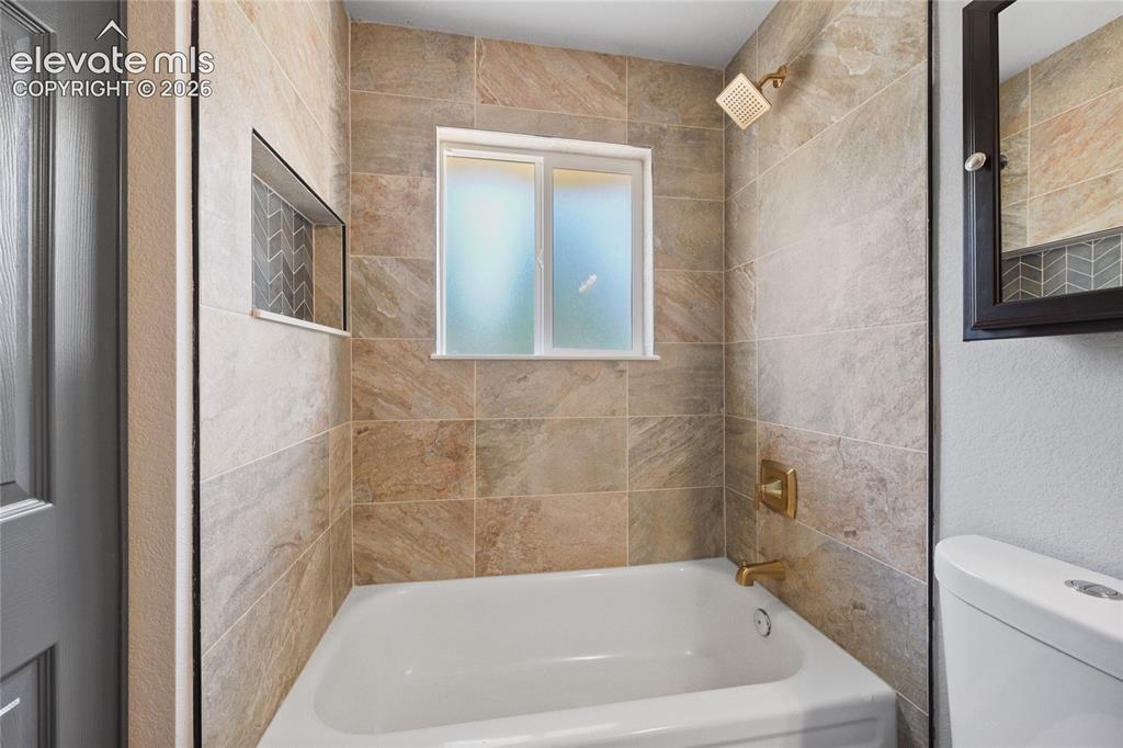 1438 Keith Drive Colorado Springs CO 80916