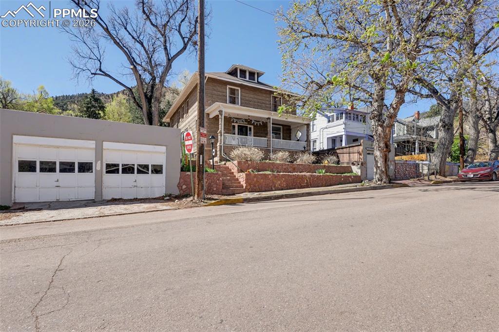 819 Duclo Avenue Manitou Springs CO 80829