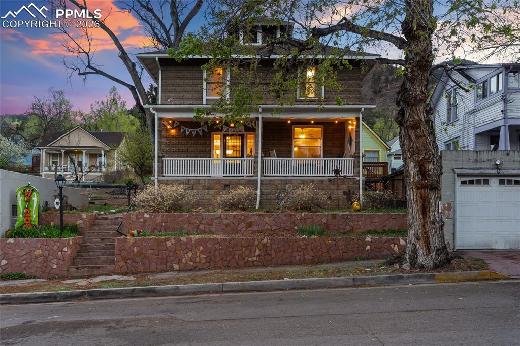 819 Duclo Avenue Manitou Springs CO 80829
