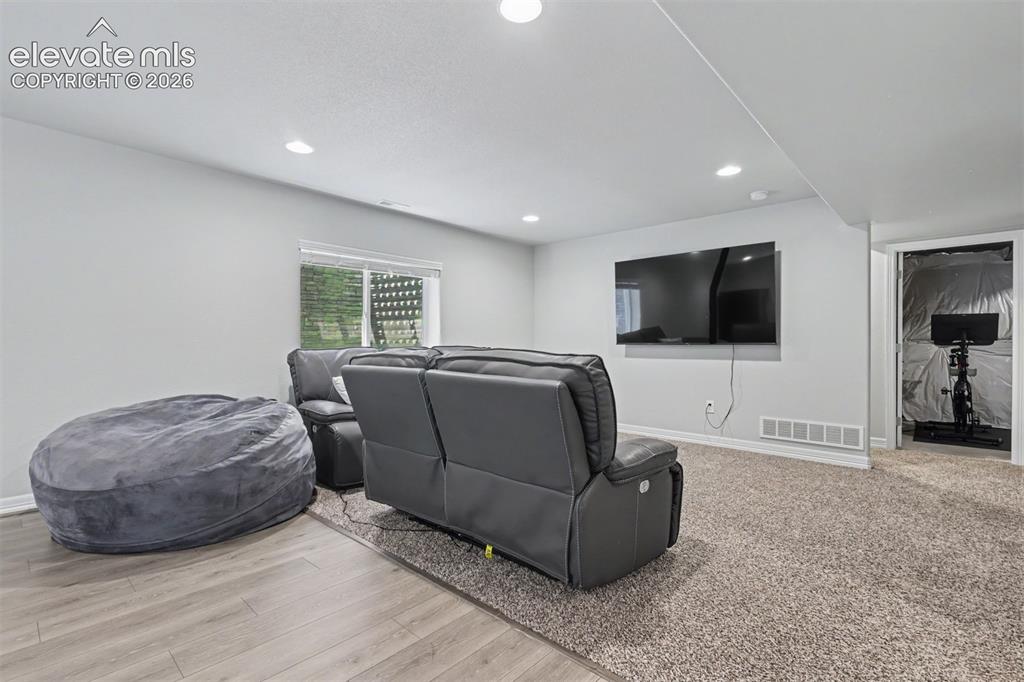6414 Mountain Dale Drive Colorado Springs CO 80927