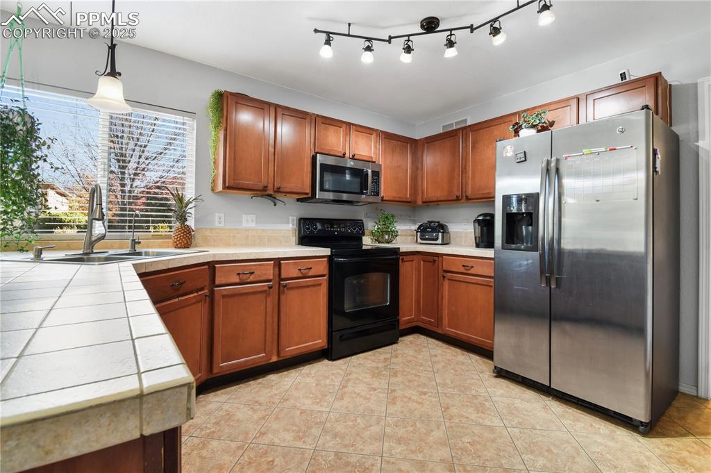 3623 Spitfire Drive Colorado Springs CO 80911