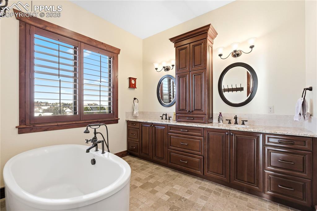 1548 Amber Court Castle Rock CO 80108
