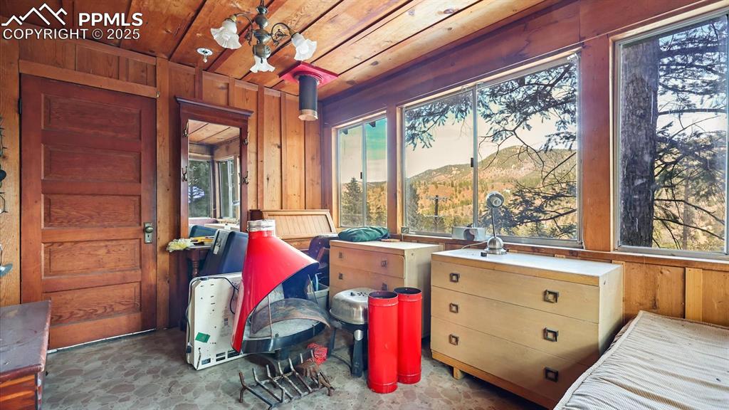 6720 Spruce Avenue Green Mountain Falls CO 80819