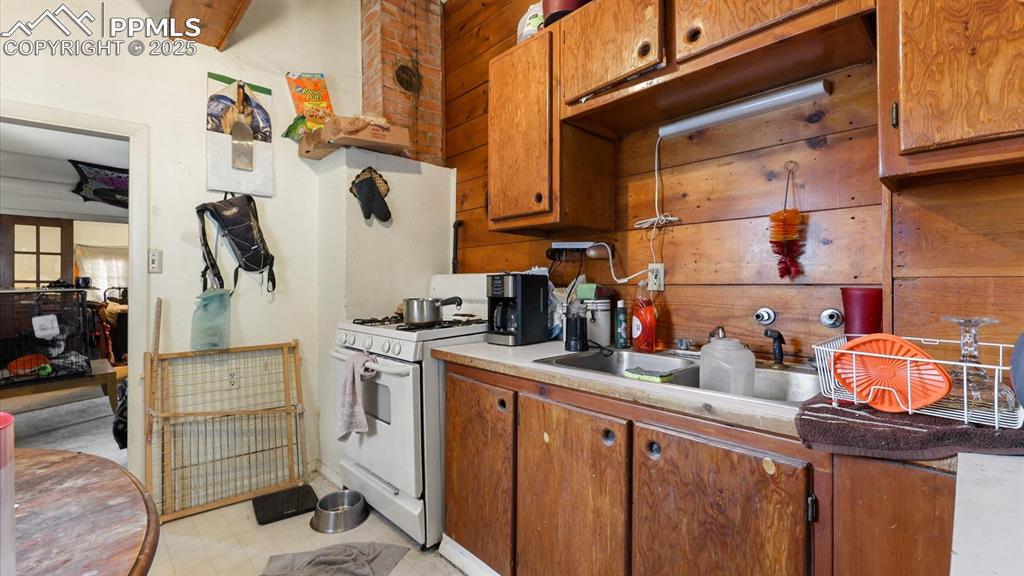 6720 Spruce Avenue Green Mountain Falls CO 80819
