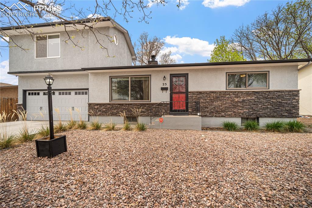 25 Fordham Circle Pueblo CO 81005