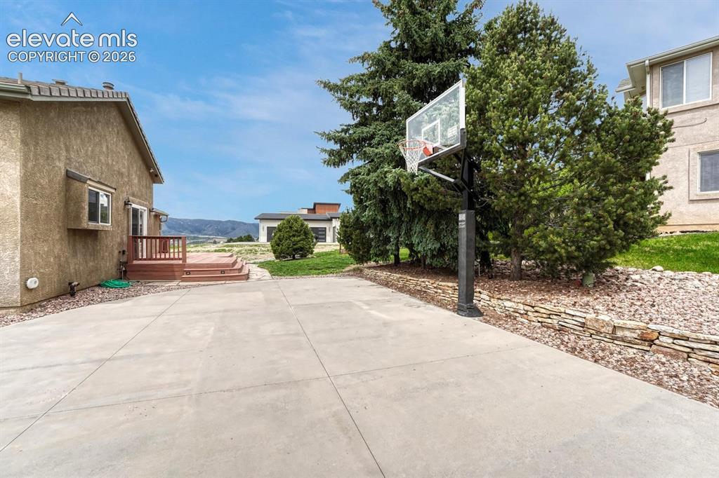 290 Lariat Lane Colorado Springs CO 80921