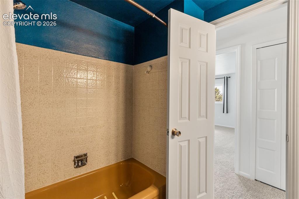 2554 Sierra Drive Colorado Springs CO 80917