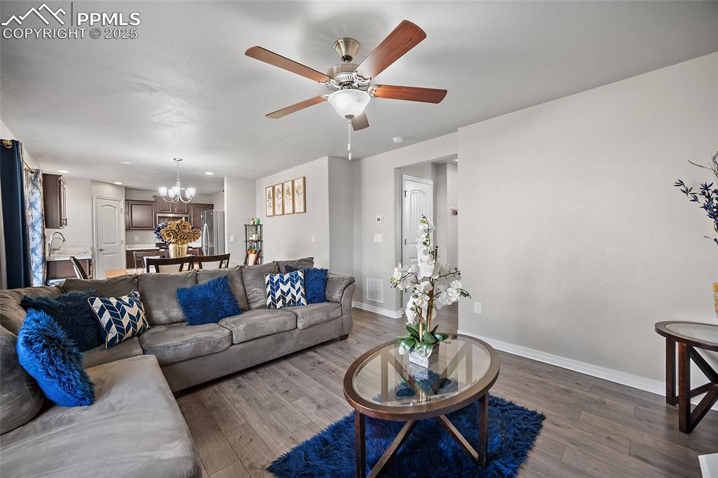 6924 Winnicut Drive Colorado Springs CO 80925