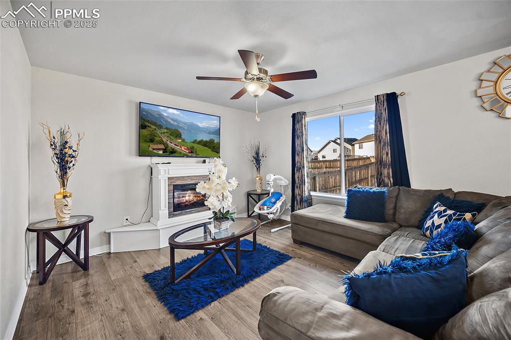 6924 Winnicut Drive Colorado Springs CO 80925