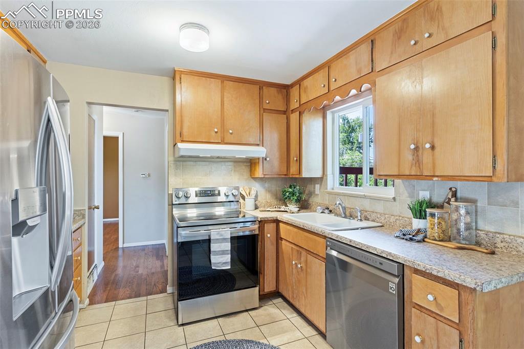 52 Willis Drive Colorado Springs CO 80911