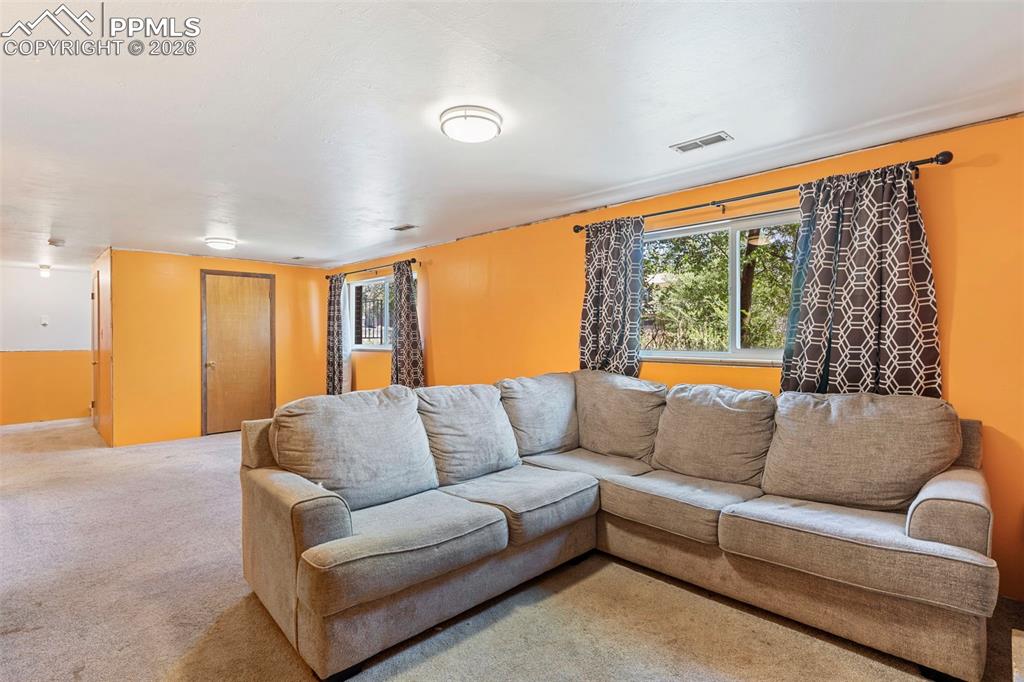 52 Willis Drive Colorado Springs CO 80911