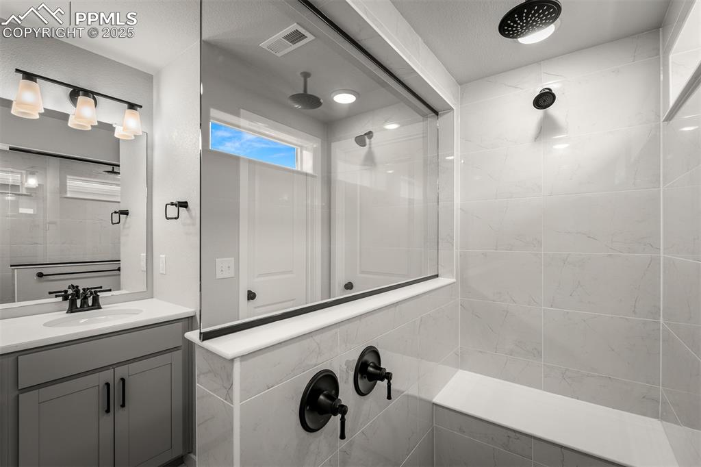 6343 Scrabble View Colorado Springs CO 80924