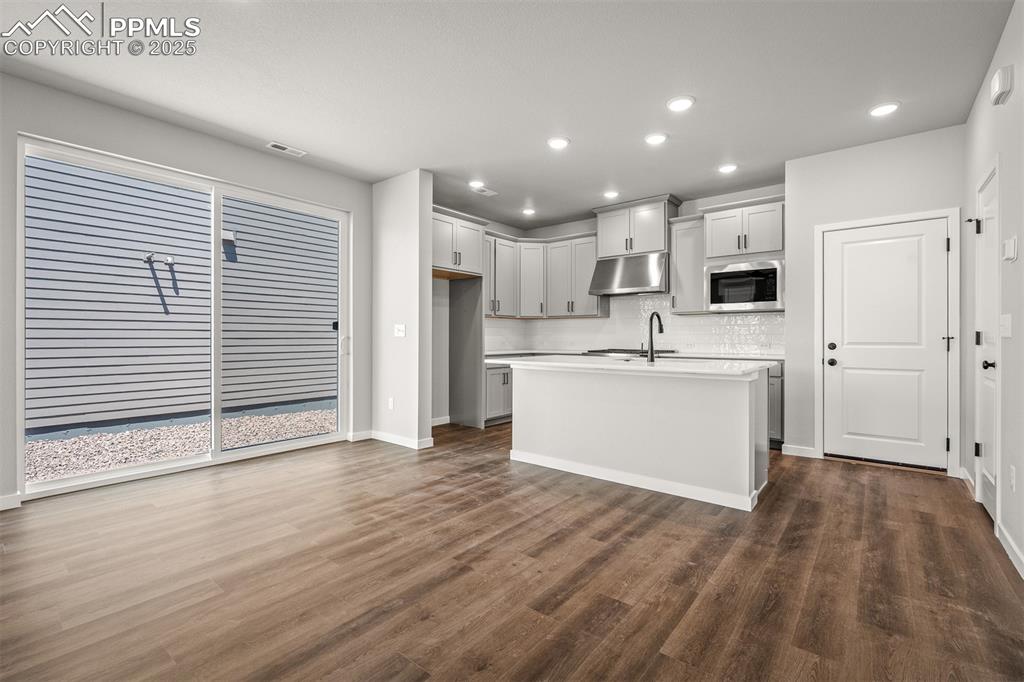 6343 Scrabble View Colorado Springs CO 80924