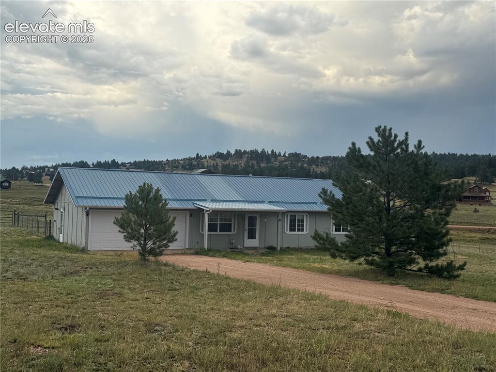 17 Garfield Circle Florissant CO 80816
