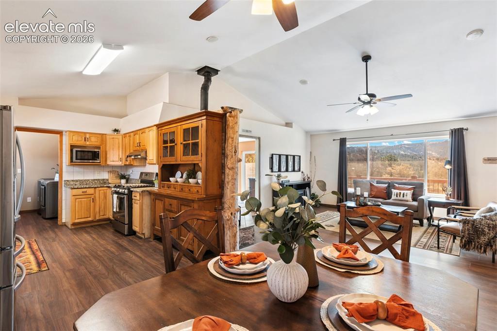 34 Fetlock Circle Florissant CO 80816
