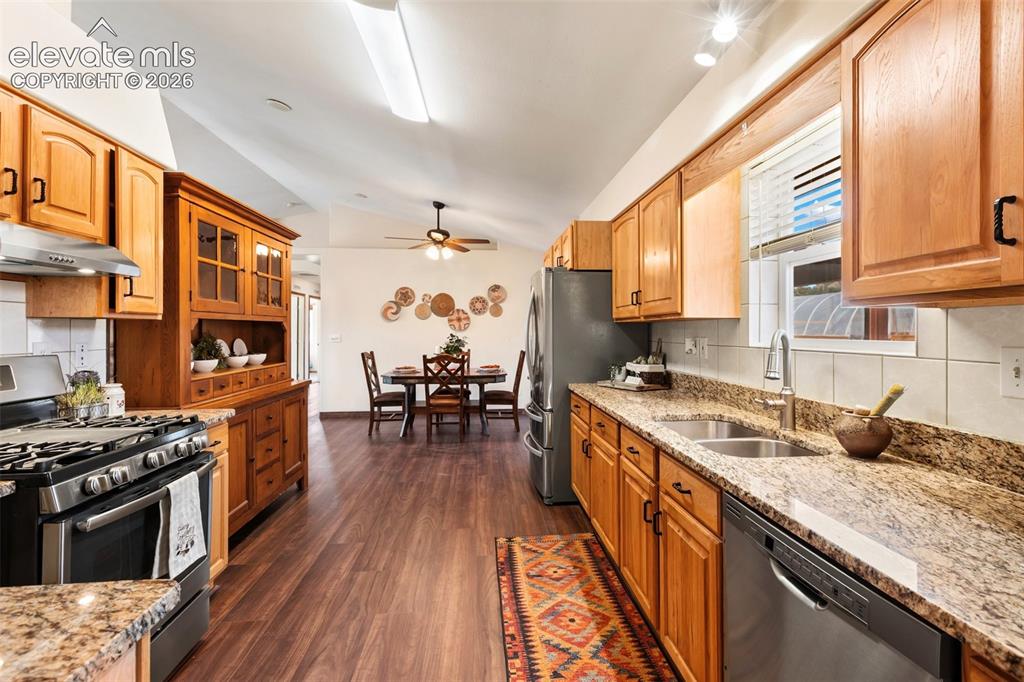 34 Fetlock Circle Florissant CO 80816