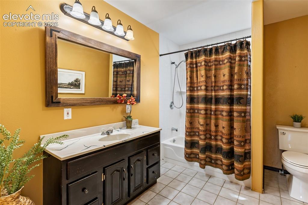 34 Fetlock Circle Florissant CO 80816